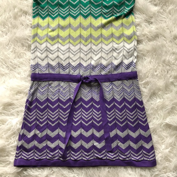 BCBGMAXAZRIA BRIGHT WISTERIA COMBO SWEATER DRESS - Picture 3 of 8